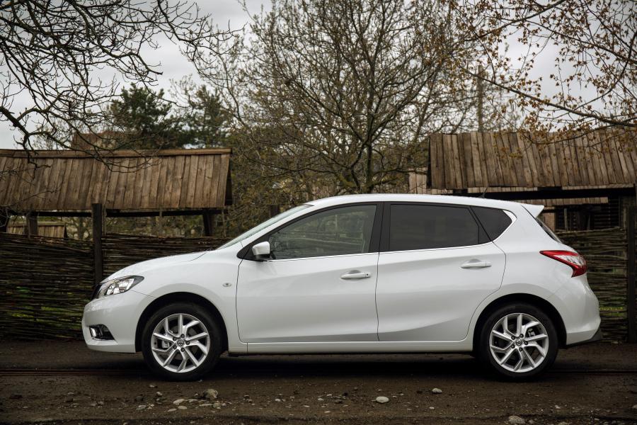  Nissan Tiida 2015 года  (CIS) (фото 23 из 30)